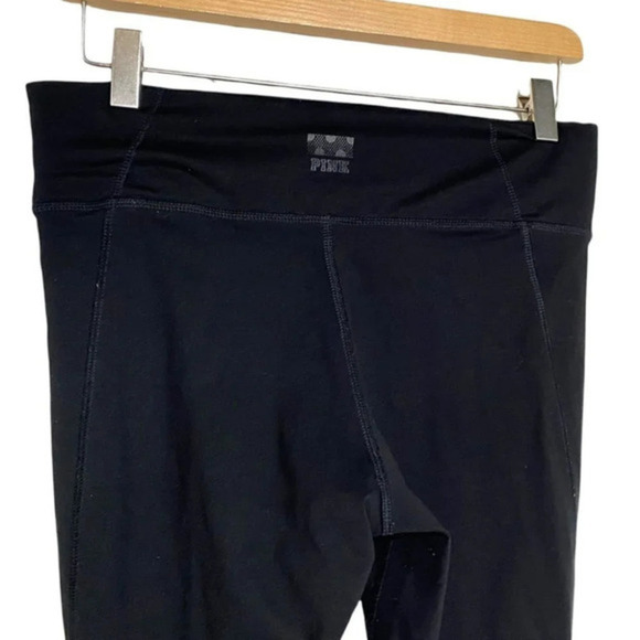 PINK VS Ultimate M black leggings with mesh cut‎ outs leggings - Picture 6 of 6